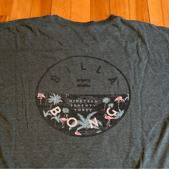 BillaBong Graphic T-shirt - Picture 5 of 5